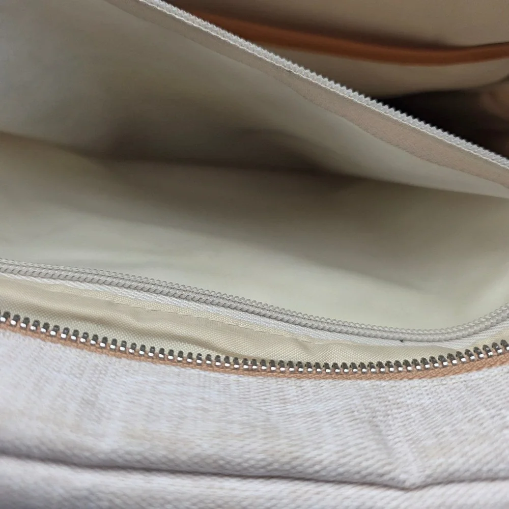 Nordace Siena Smart Backpack Beige ‎  Laptop Charging Travel Bag Luxury Neutral